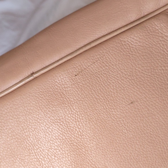 MARC JACOBS Multi-Pocket Peach Color Purse w/ Turquoise Interior - Picture 11 of 11